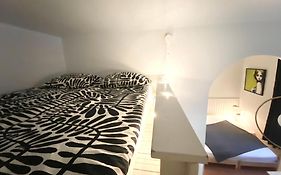 Small Home In Kamppi